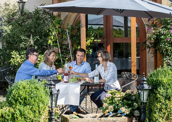 Hochdoerffer Gaestehaus 3* 朗道因德普法尔茨