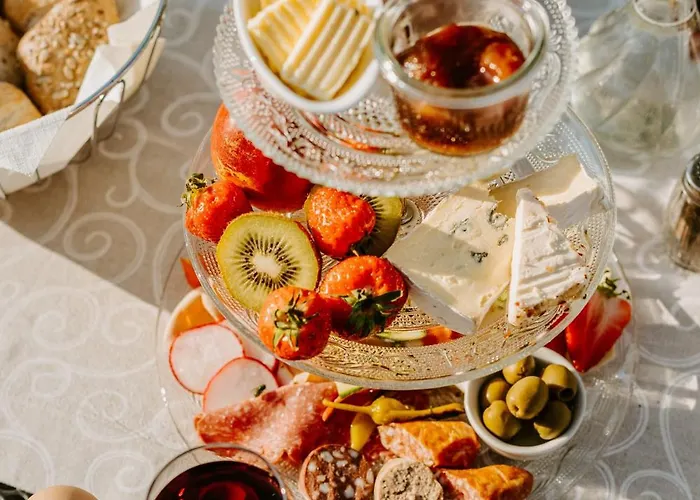 招待所 Hochdoerffer Gaestehaus 朗道因德普法尔茨